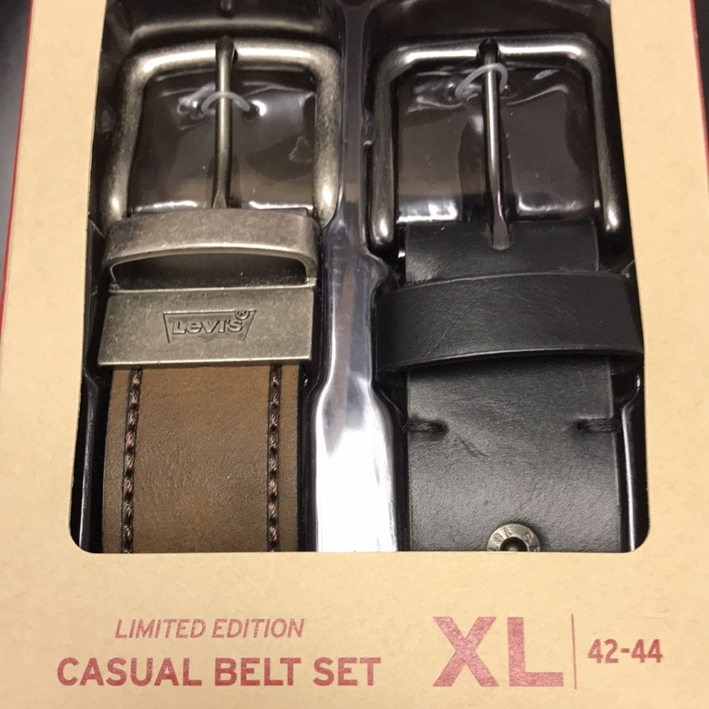Levi’s Casual Belt Set - Picture 5 of 7